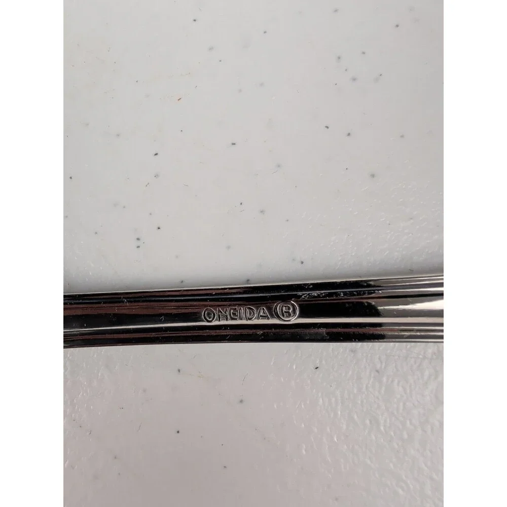 Oneida DUBLIN Stainless Glossy Finish Serving Fork 8.5 Inch